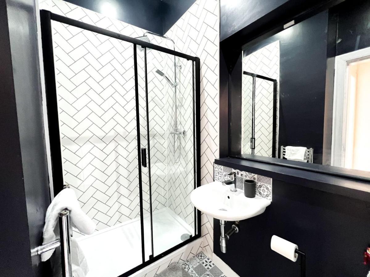 Bohemian 1Br Flat In Abbeyhill Leilighet Edinburgh Eksteriør bilde